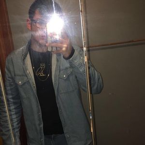 Meet your Posher, Jonathan